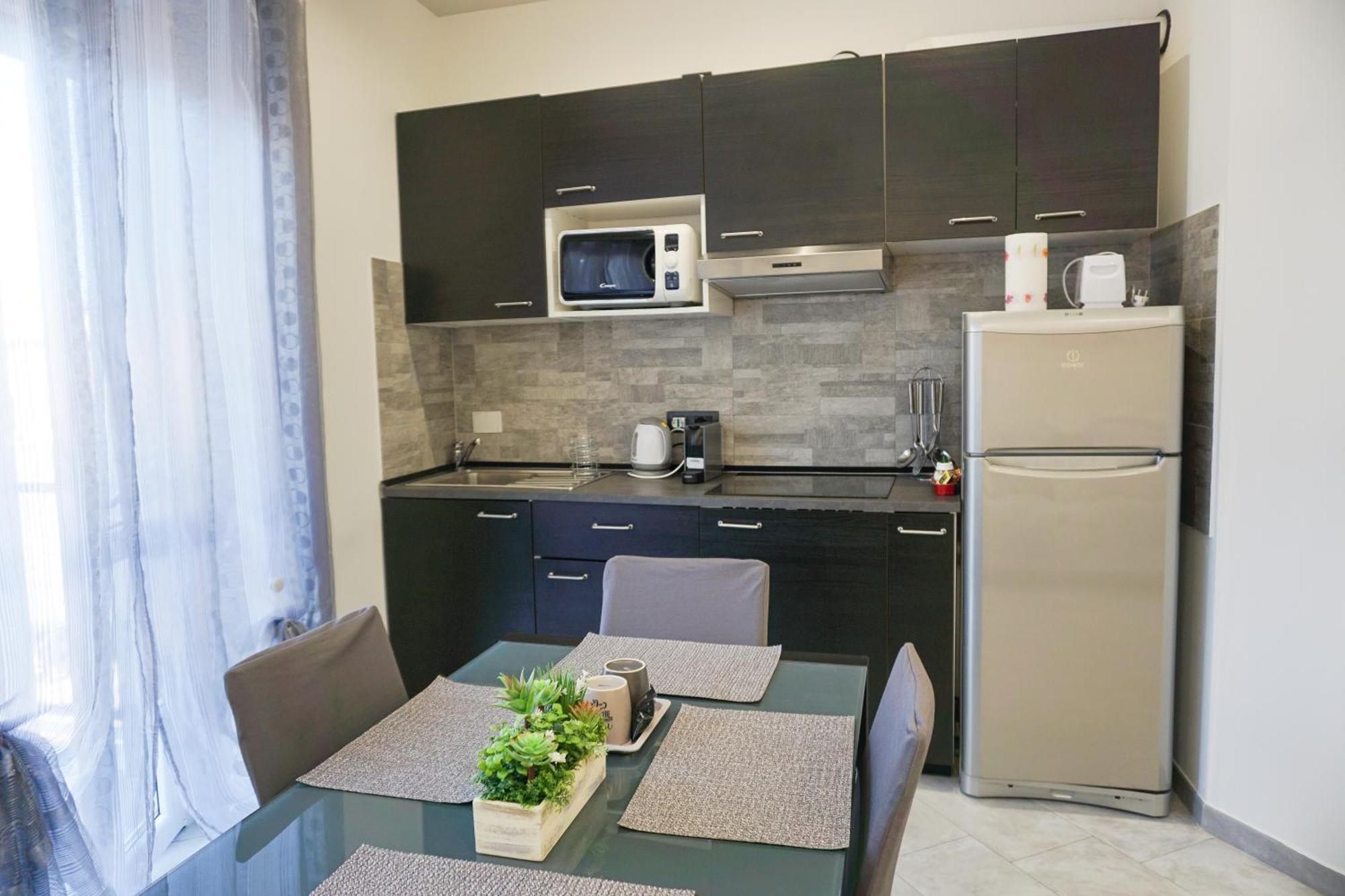 Metro Apartment Turin Exterior photo